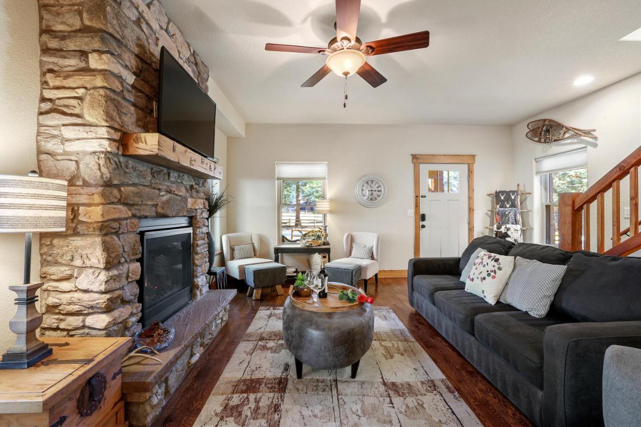 Black Bear Cabin With Hot Tub Woodland Park Luaran gambar